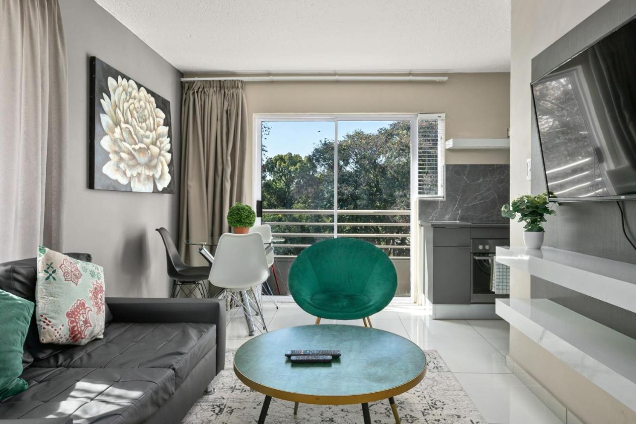 Marley On Katherine Apartments Johannesburg Bagian luar foto