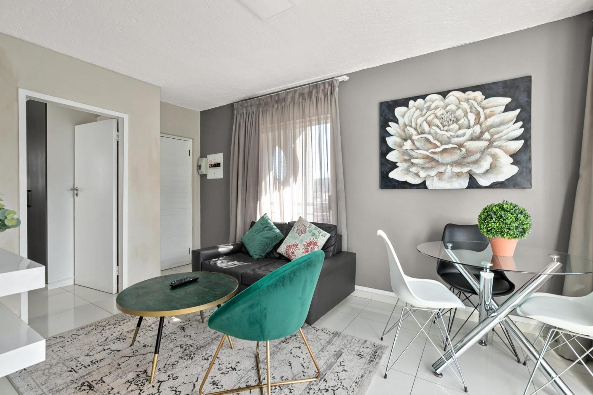 Marley On Katherine Apartments Johannesburg Bagian luar foto