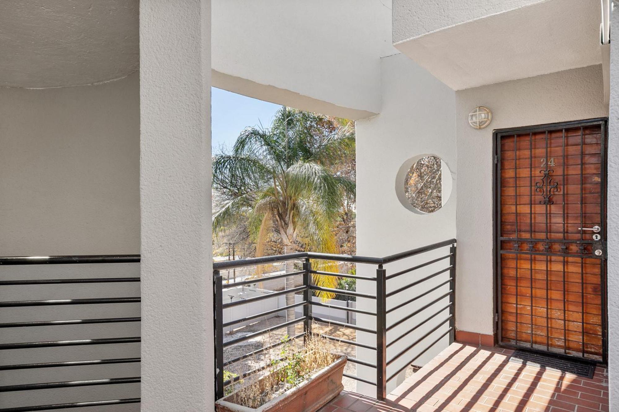 Marley On Katherine Apartments Johannesburg Bagian luar foto